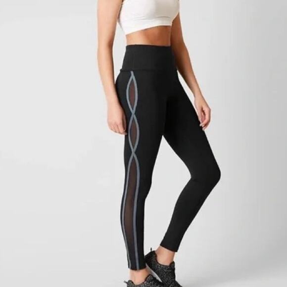 Free People Movement Liza Black High Rise Mesh Panel Leggings Size Small - Picture 1 of 7
